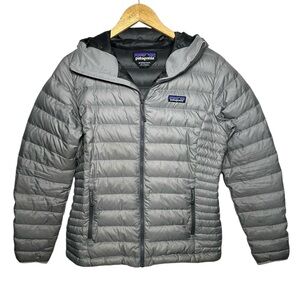 Patagonia Women's Down Sweater Hoody Puffer Jacket Size medium
